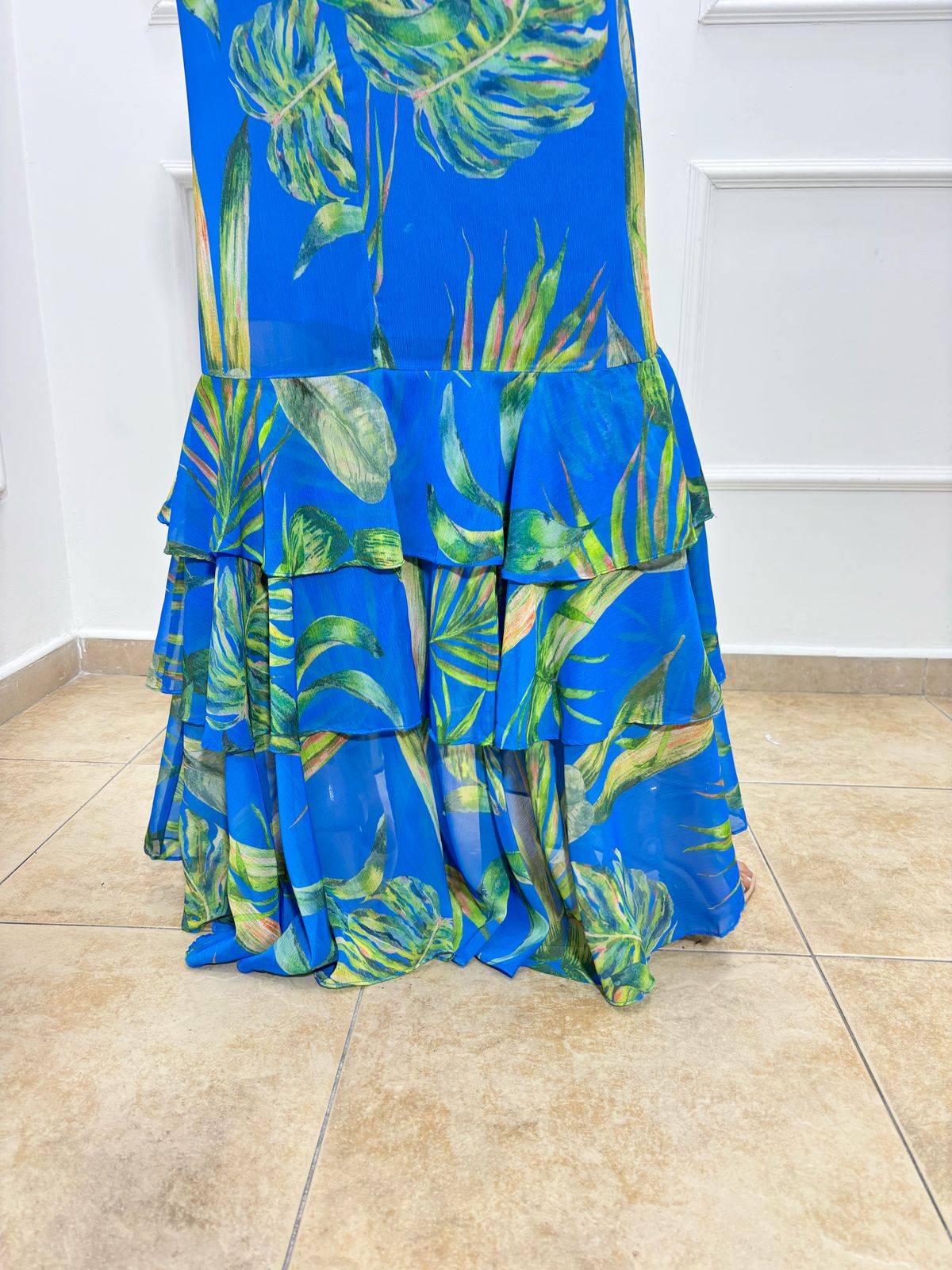 VESTIDO TROPICAL CHIC