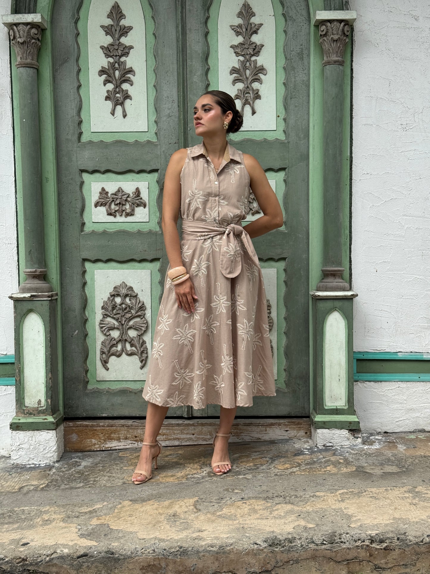 VESTIDO AURA