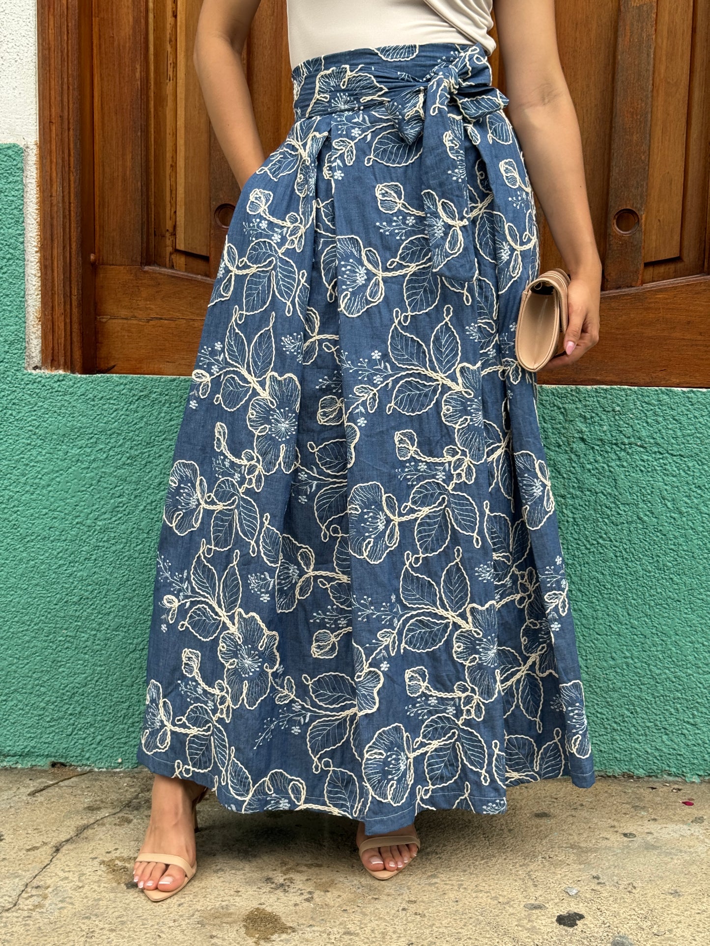 MAXI FALDA TABLONES ENCAJE