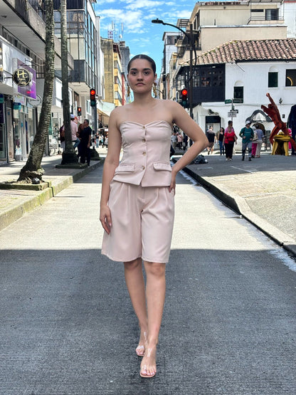 SET BERMUDA/CHALECO STRAPLESS