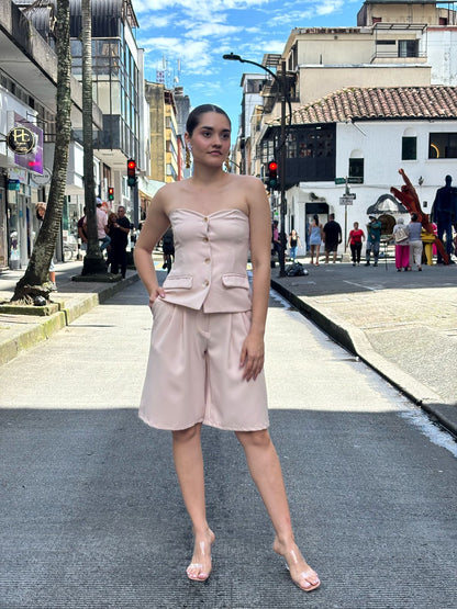 SET BERMUDA/CHALECO STRAPLESS