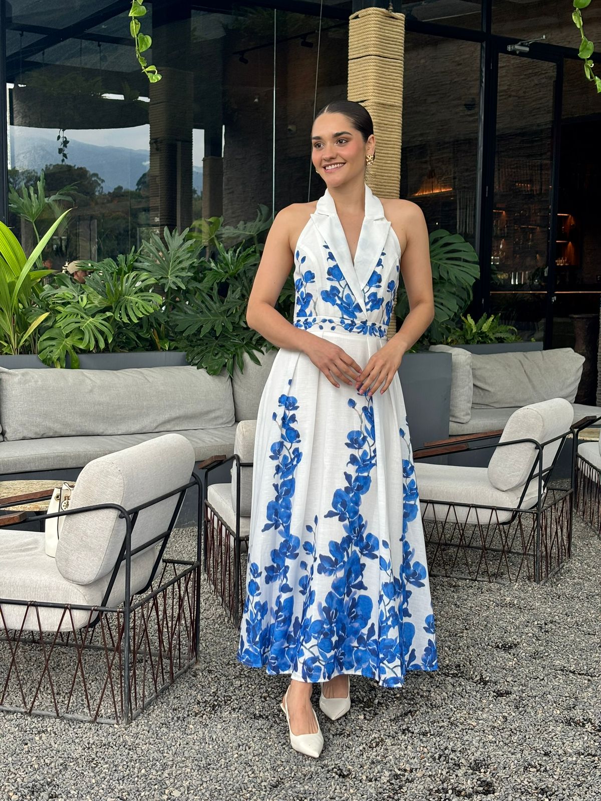 VESTIDO CUELLO HALTER