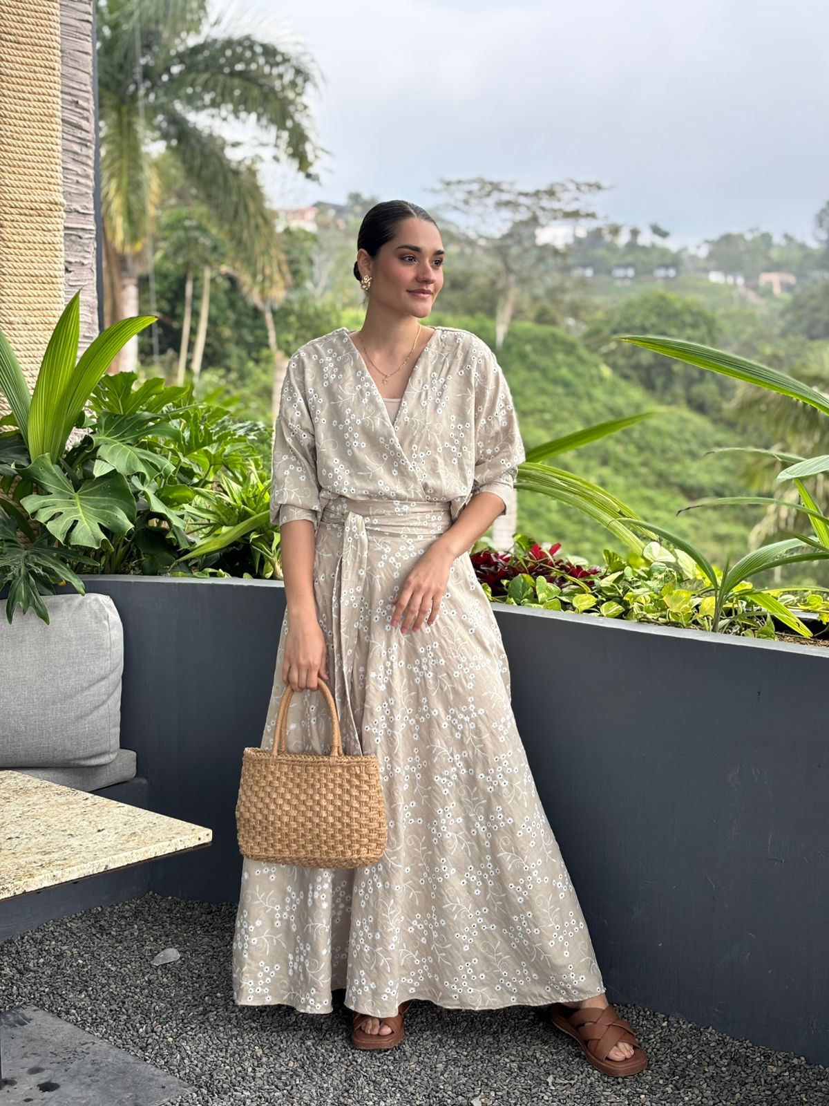 FALDA CAMPANA ENCAJE